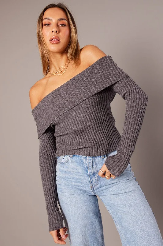 Women's Stylish Outdoor Outfit Grey Knit Top Long Sleeve