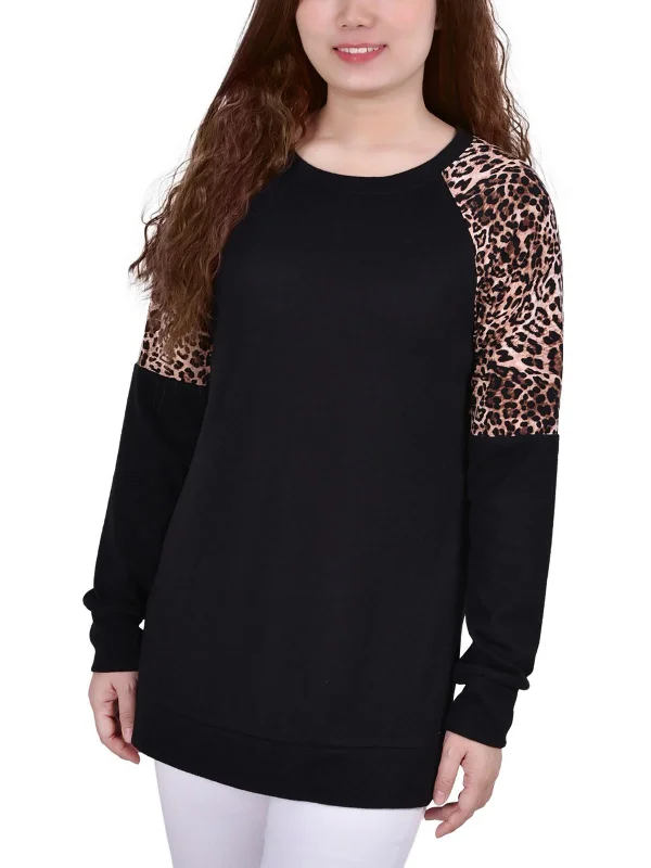 Casual Women's Clothing Petites Womens Leopard Print Long Sleeve Pullover Top