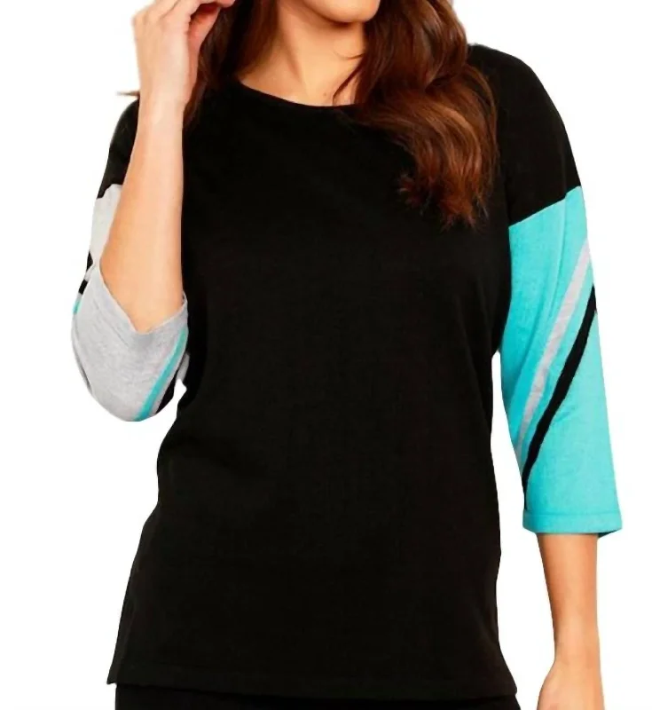 Day To Night Styles Stripe Sleeve Scoop Neck Top In Black