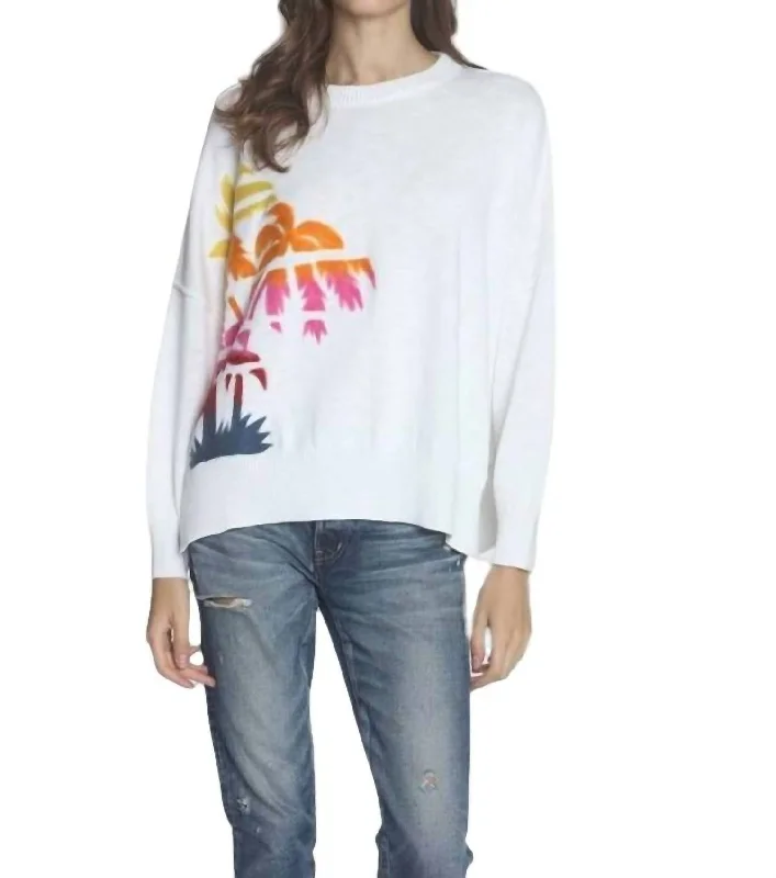 Comfortable Women's Outfits Karma Sweatshirt In White Palms