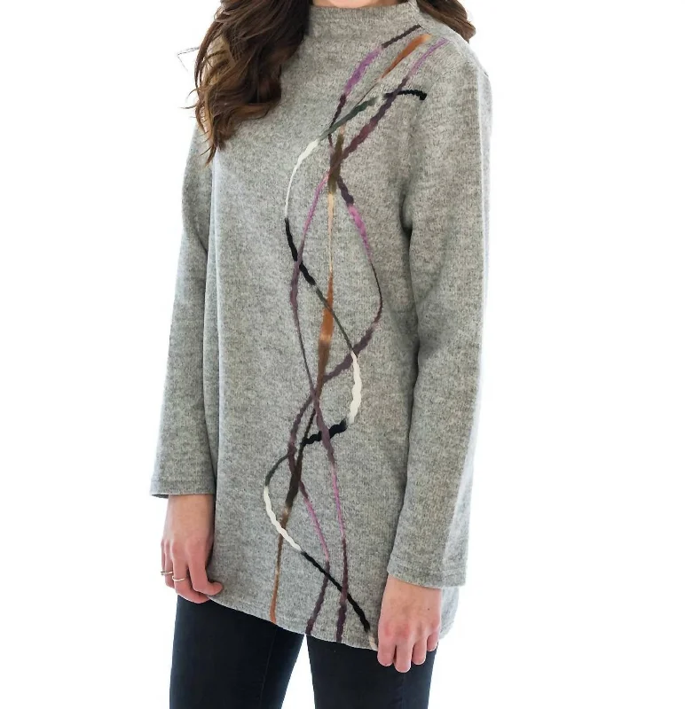 Women's Stylish Casual Garments Yarn Embroidered Tunic Top In Grey