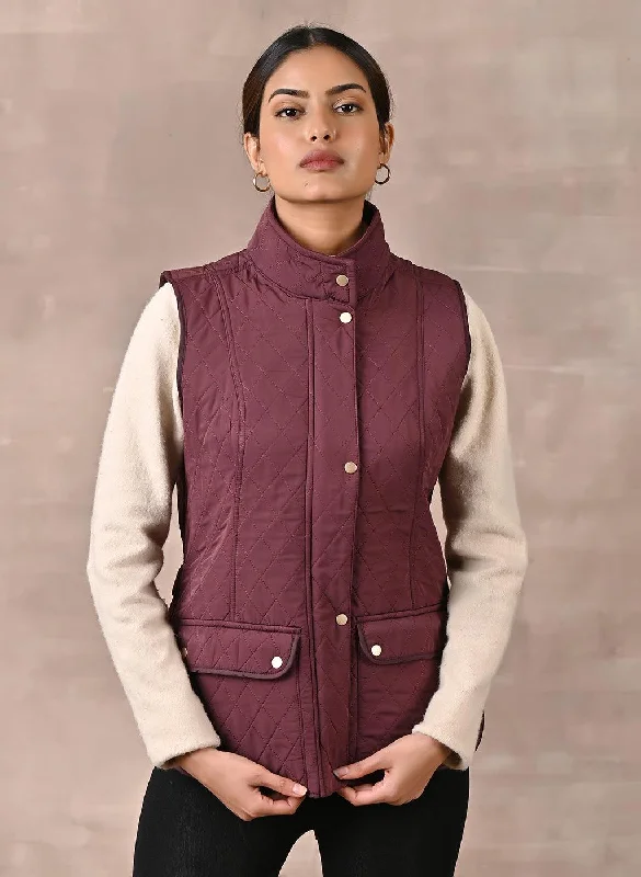 Vintage Fashion Maroon Solid Sleeveless Quilted Jacket With Rivets Detail & Curved Hem