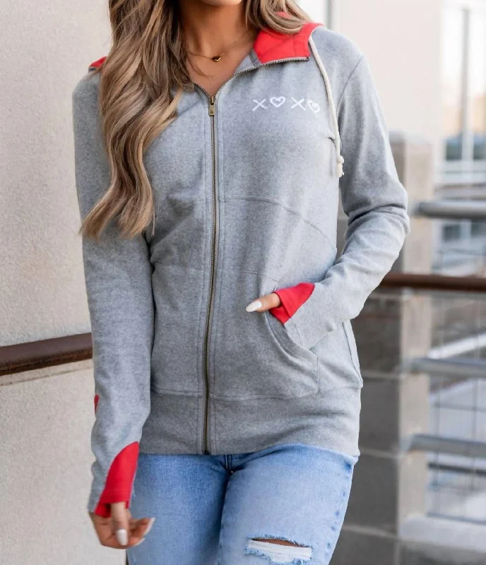 Women's Vacation Outfit Set Full Zip Sweatshirt In Hugs & Kisses