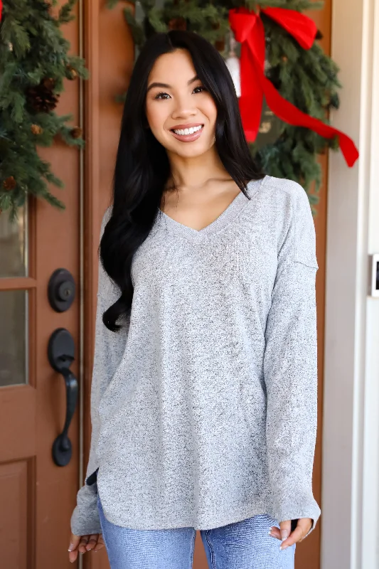 Elegant Women's Fashion FINAL SALE - Effortless Pick Heather Grey Knit Top - DOORBUSTER