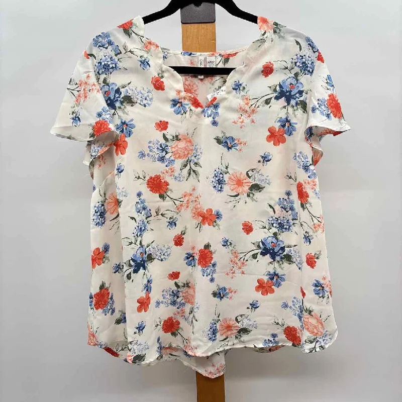 Comfortable Garments For Women Cato Women's Size 14/16 Ivory Floral Short Sleeve Shirt