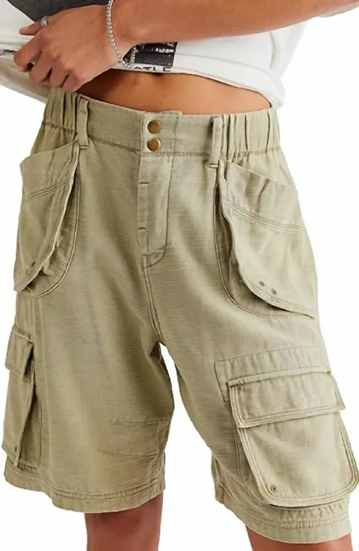 Women Apparel Caymen Cargo Short In Light Willow