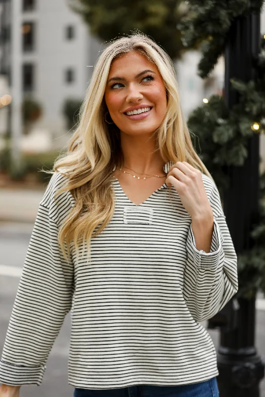 Women's Elegant Evening Attire FINAL SALE - Won't Let You Down White Striped Knit Top