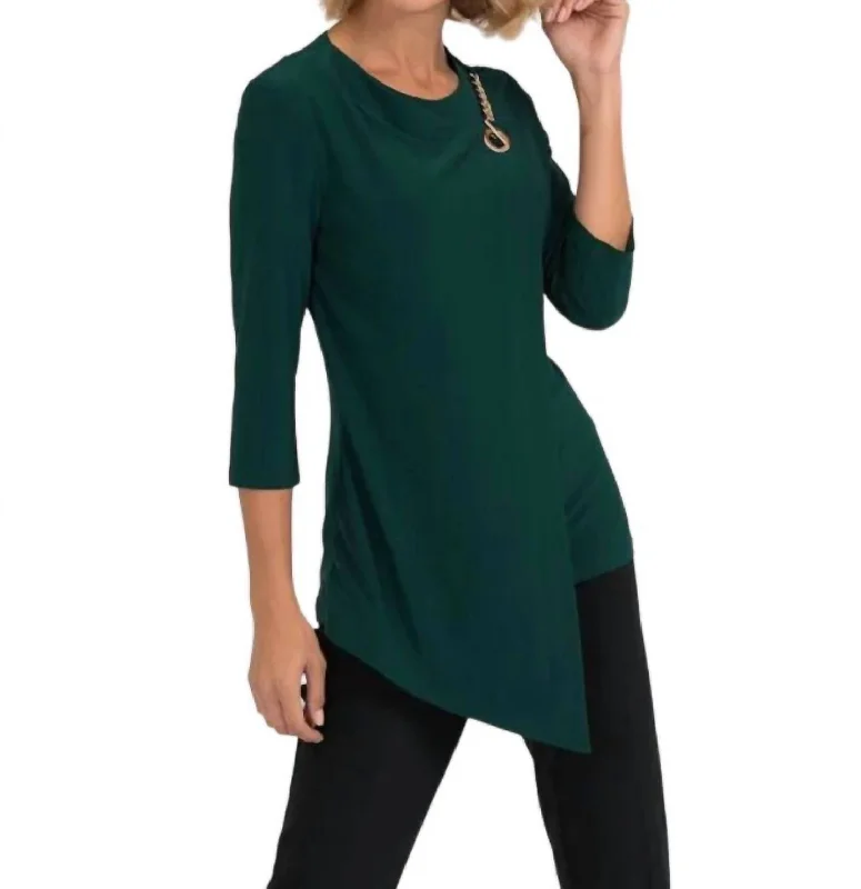 Women's Travel Garments Asymmetrical Chain Tunic Top In Pure Emerald